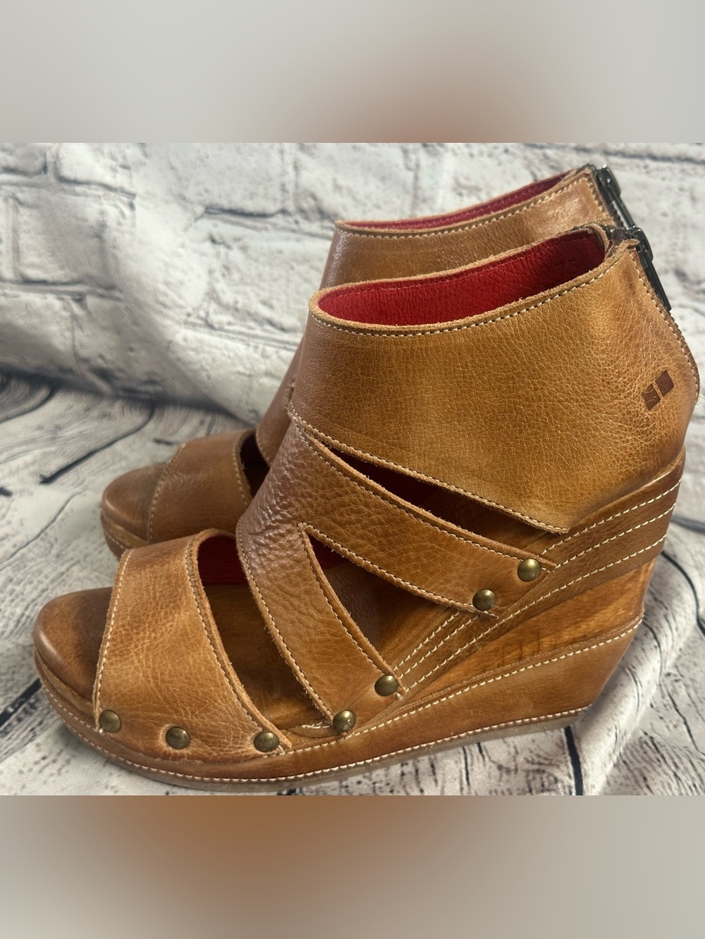 Bed Stu Tan Leather Strappy Wedge Sandals with Red Lining